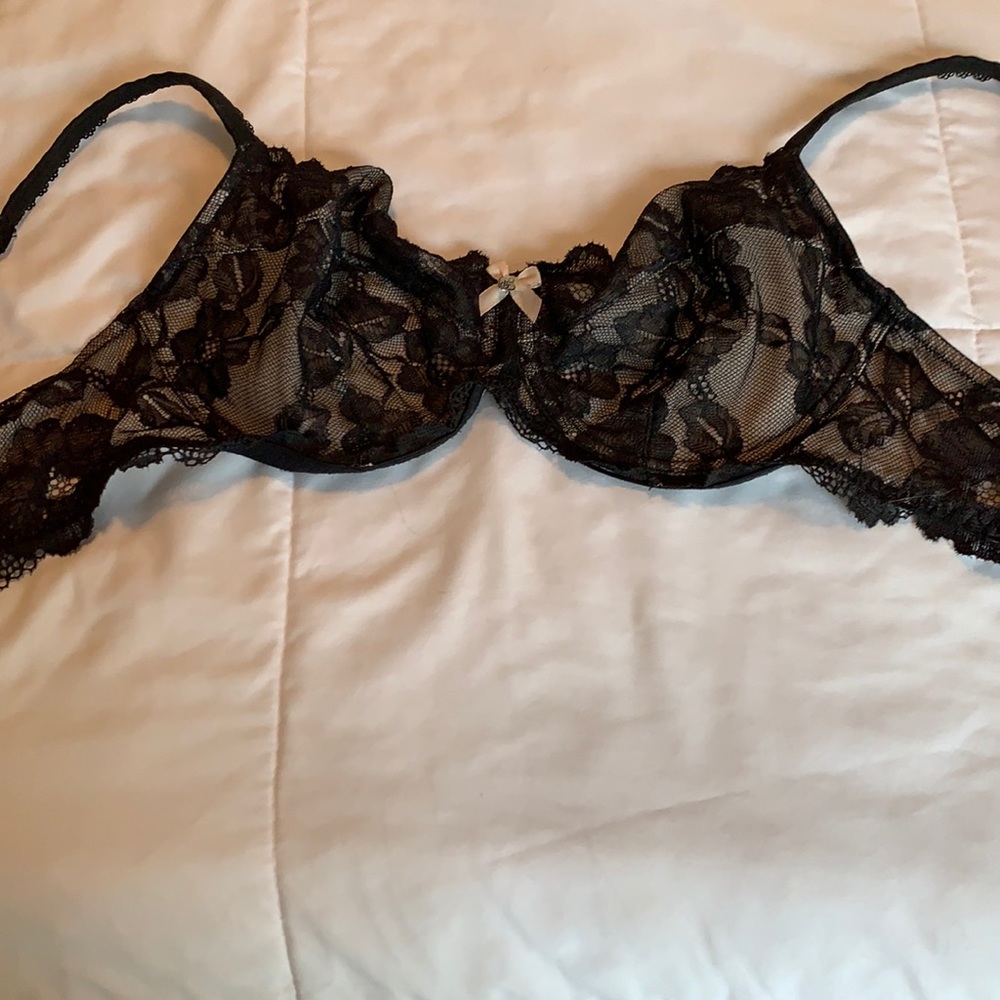 Victoria Secrets Bra